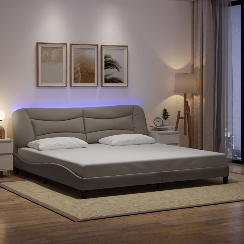 Bettgestell mit LED ohne Matratze "Hvar" Taupe 200x200 cm Stoff